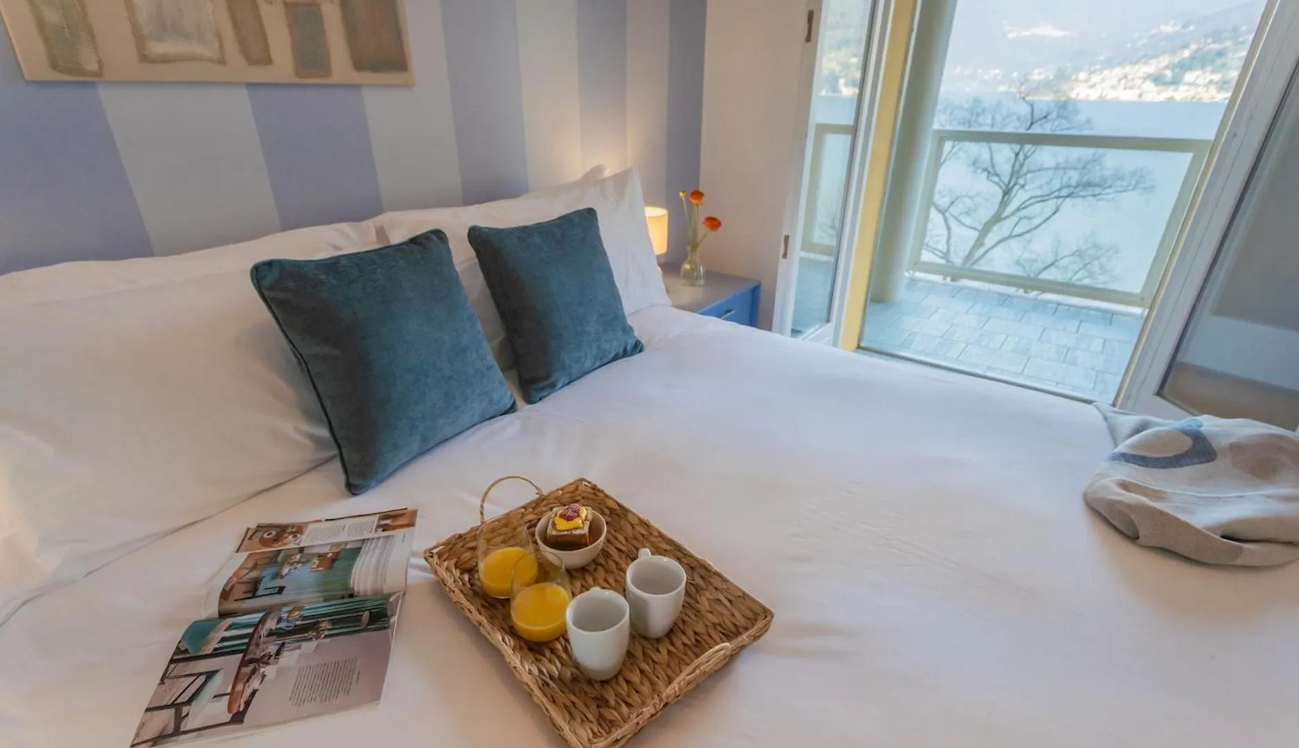 Besana 9 On The Lake - Private Garden & Parking By Rent All Como Moltrasio 0*,
